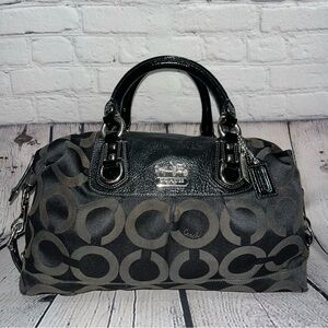 ✅SOLD✅ Vintage Y2K Coach Sabrina Op Art Convertible Satchel Hobo Bag
